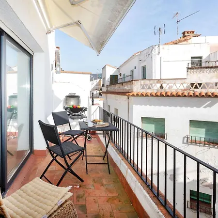 Atic Cap Tossa By Interhome Апартаменты