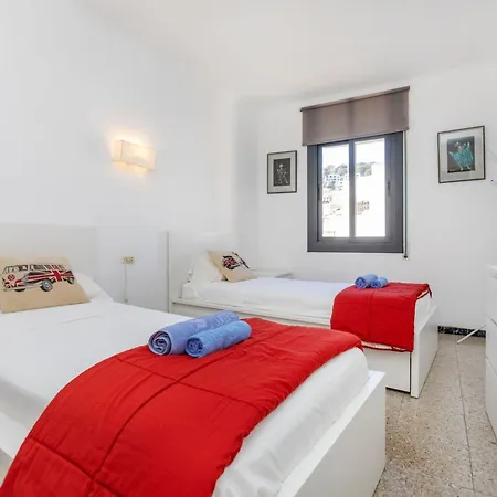Atic Cap Tossa By Interhome * توسا ذي مار